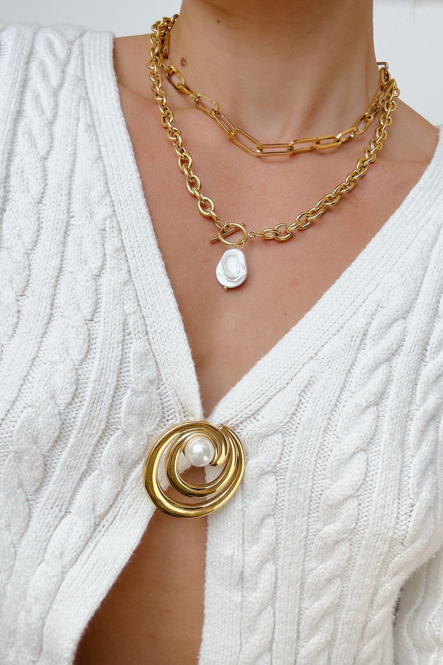 Swirl Pearl Brooch