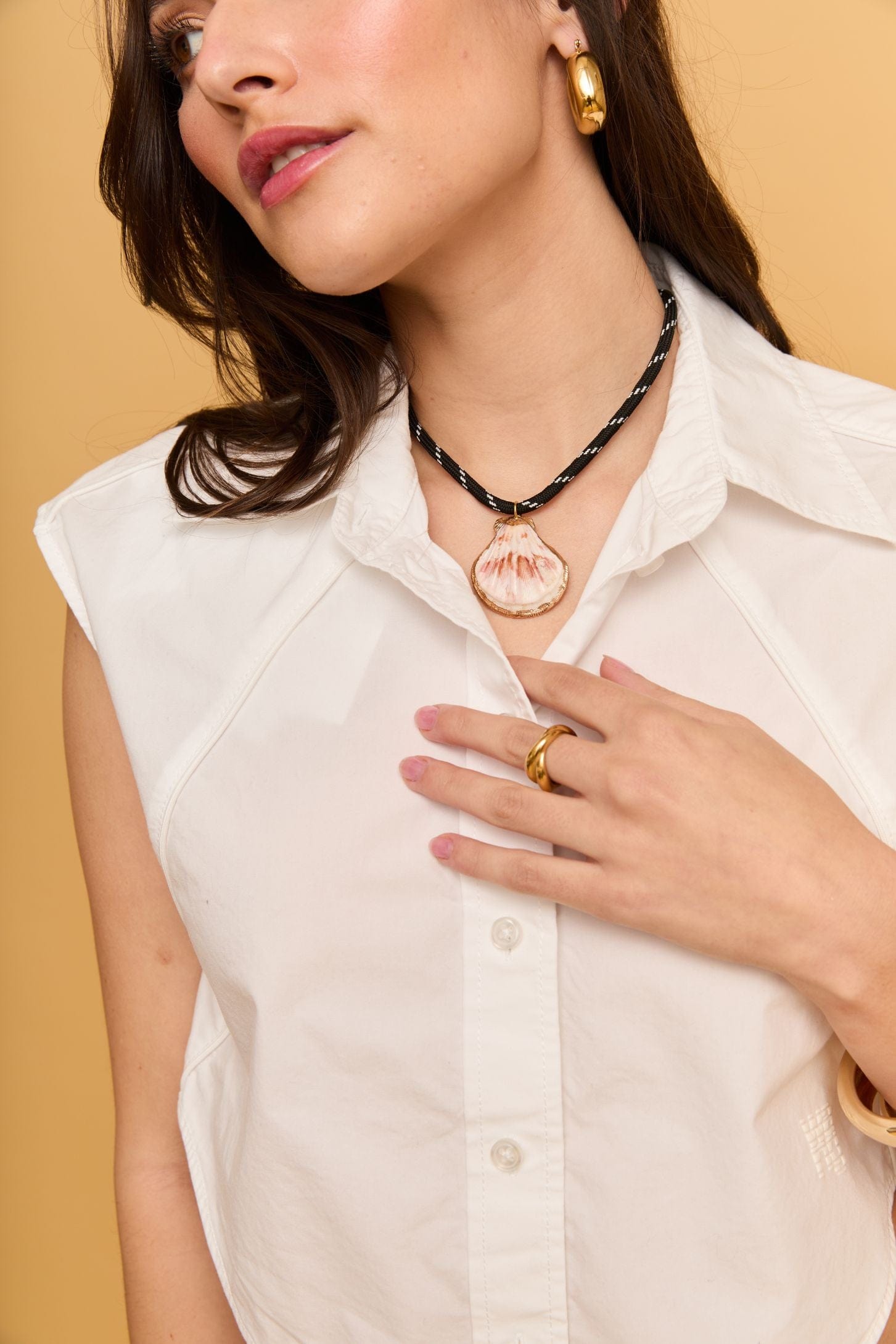 Shell Charm Paracord Necklace