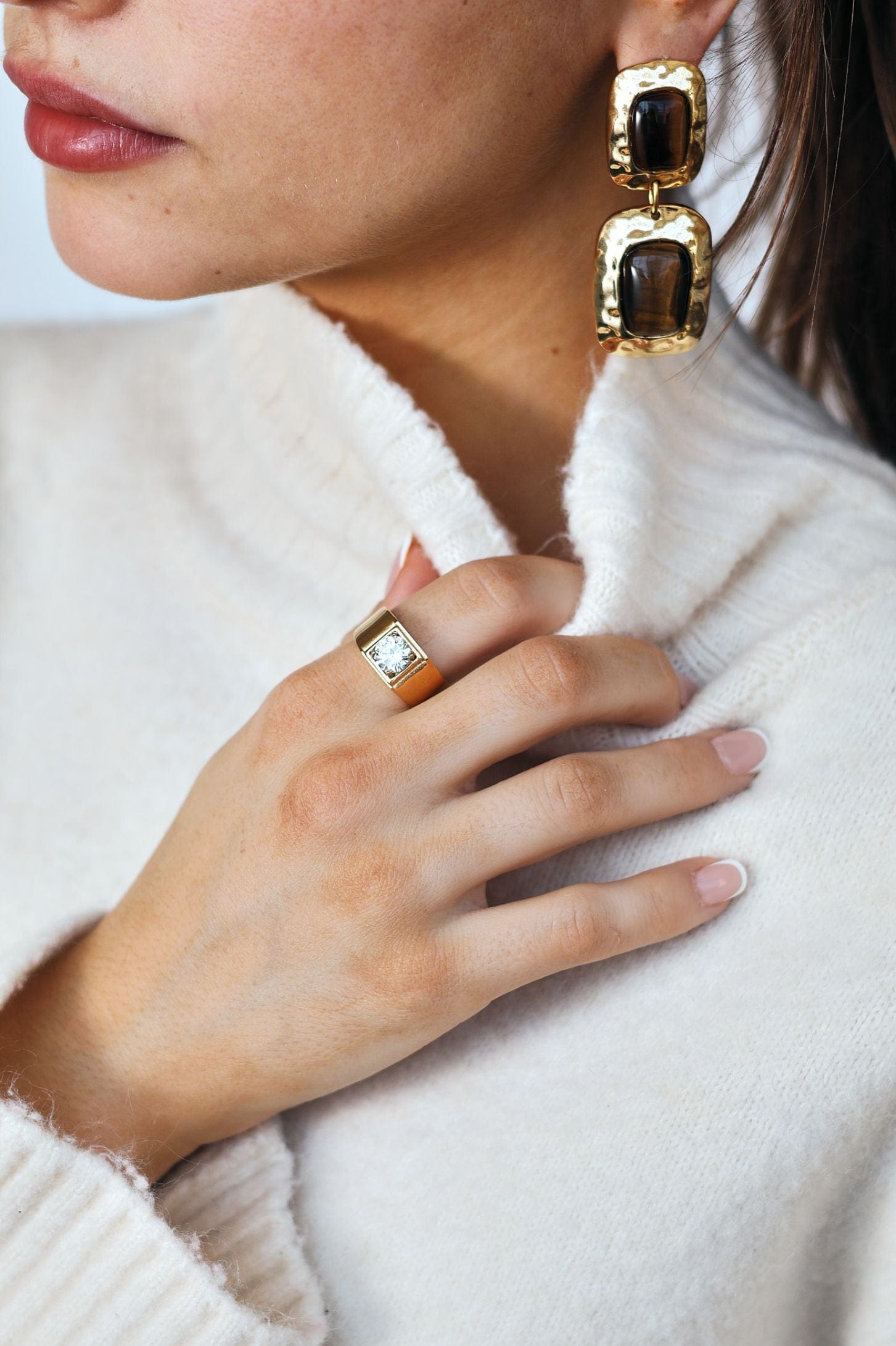 Round Stone Statement Ring