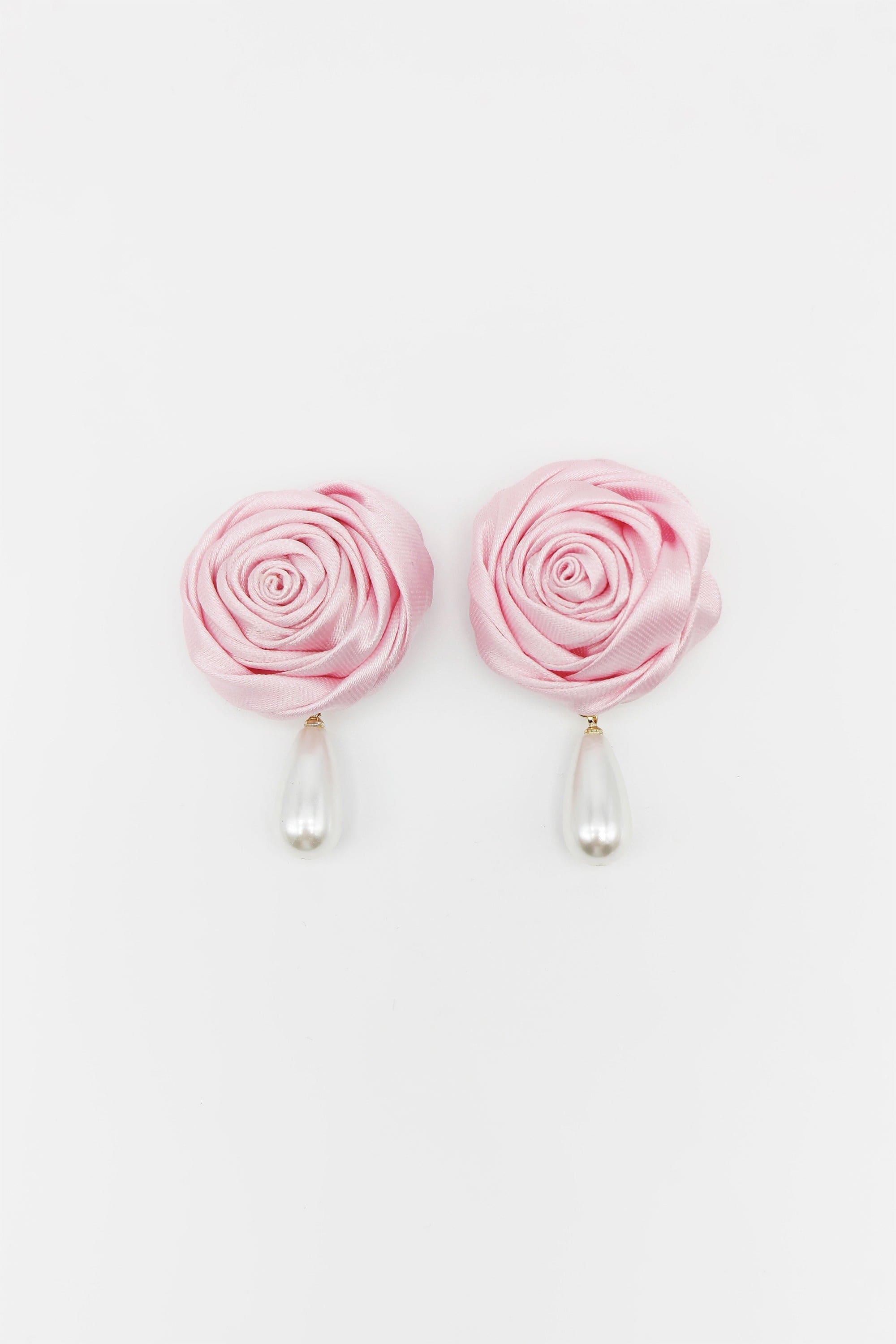 Rosette Pearl Drop Earring
