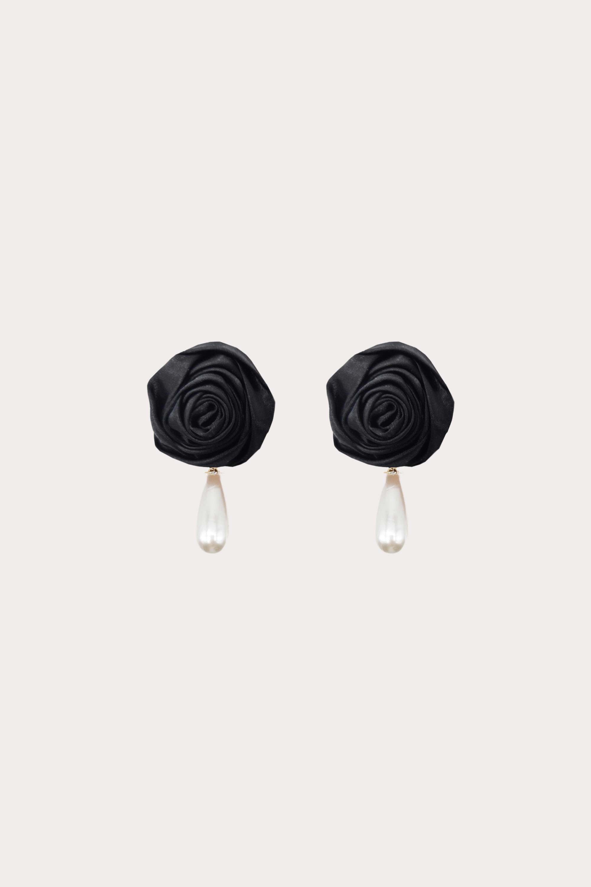 Rosette Pearl Drop Earring