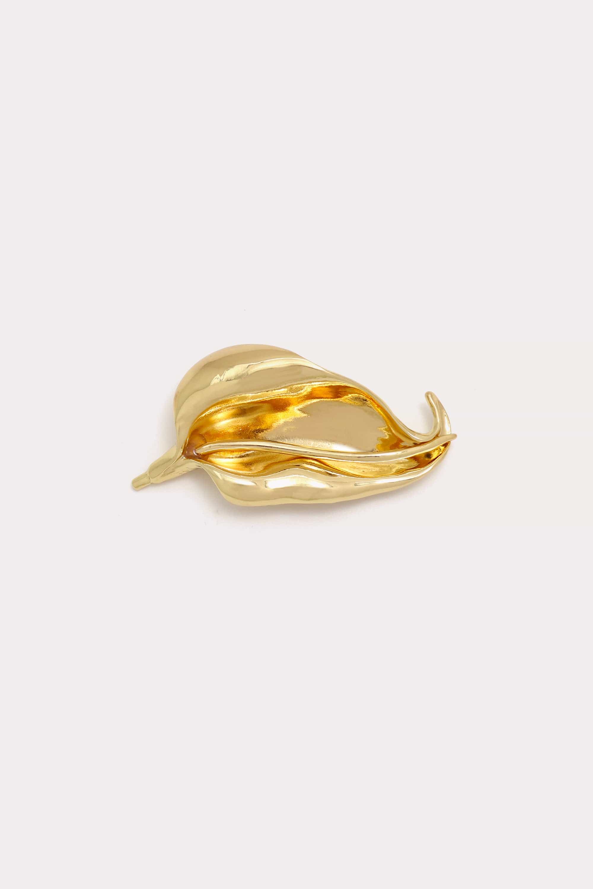 Lilly Brooch