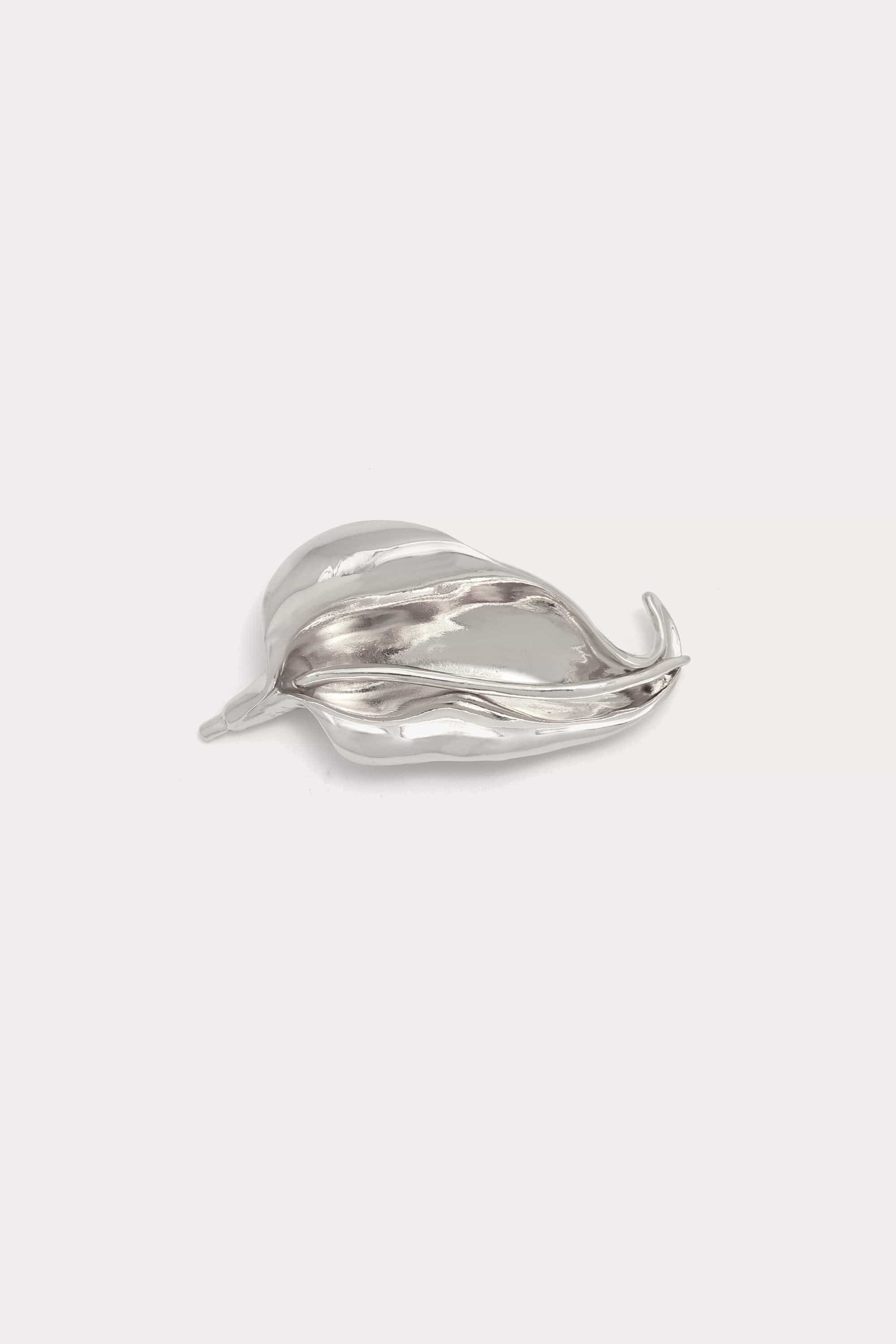Lilly Brooch
