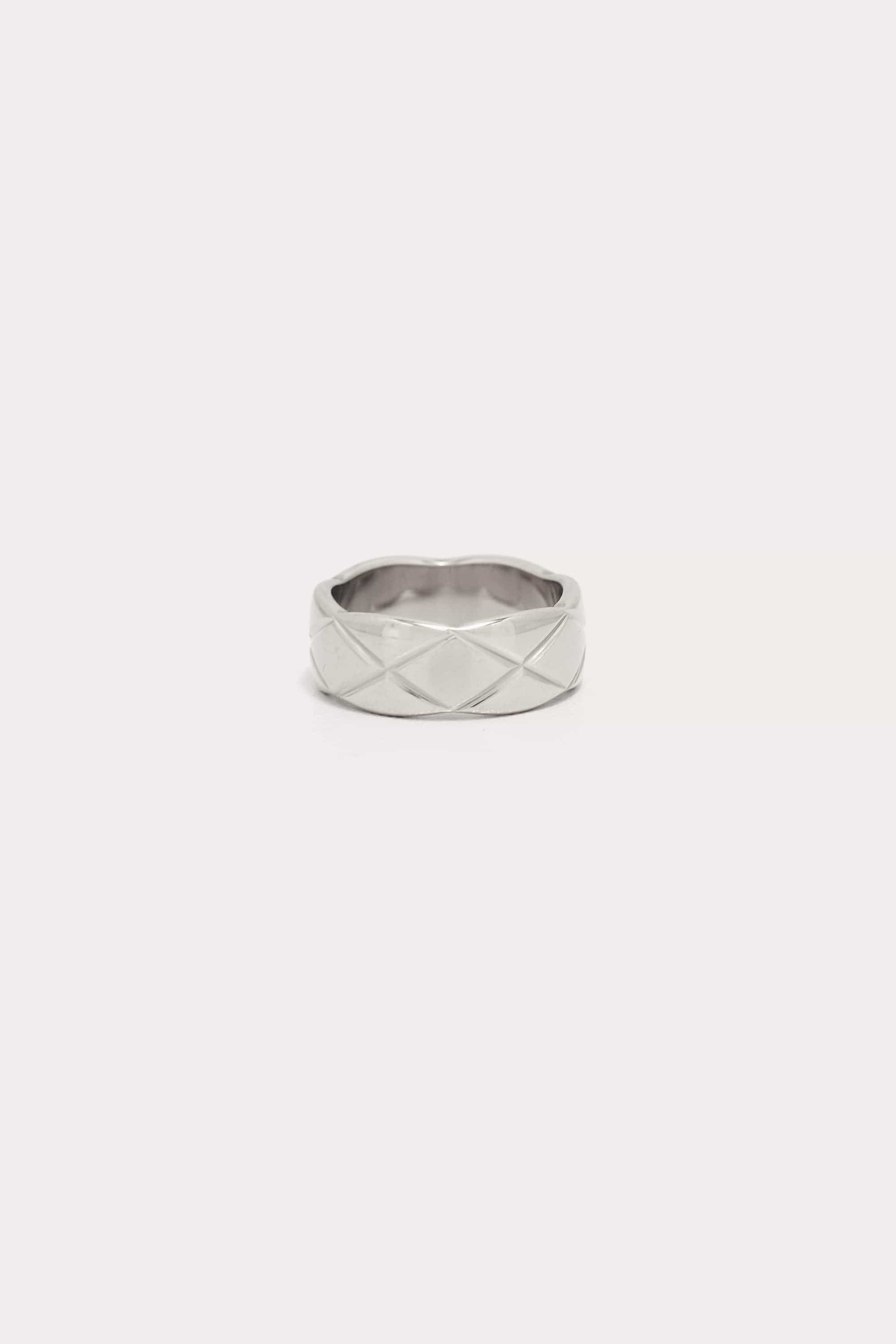 Crossed Band Ring
