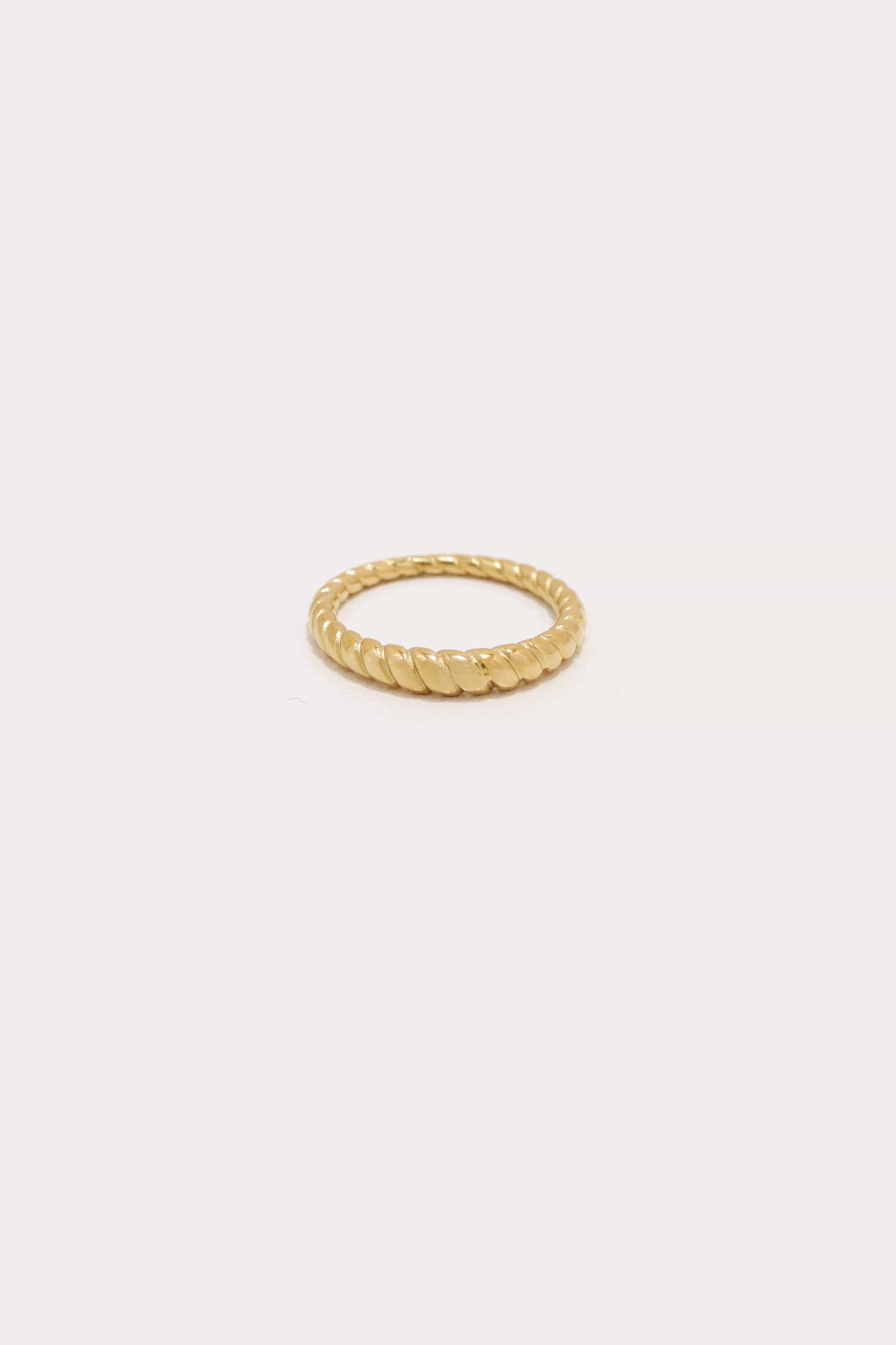 Twist Band Ring