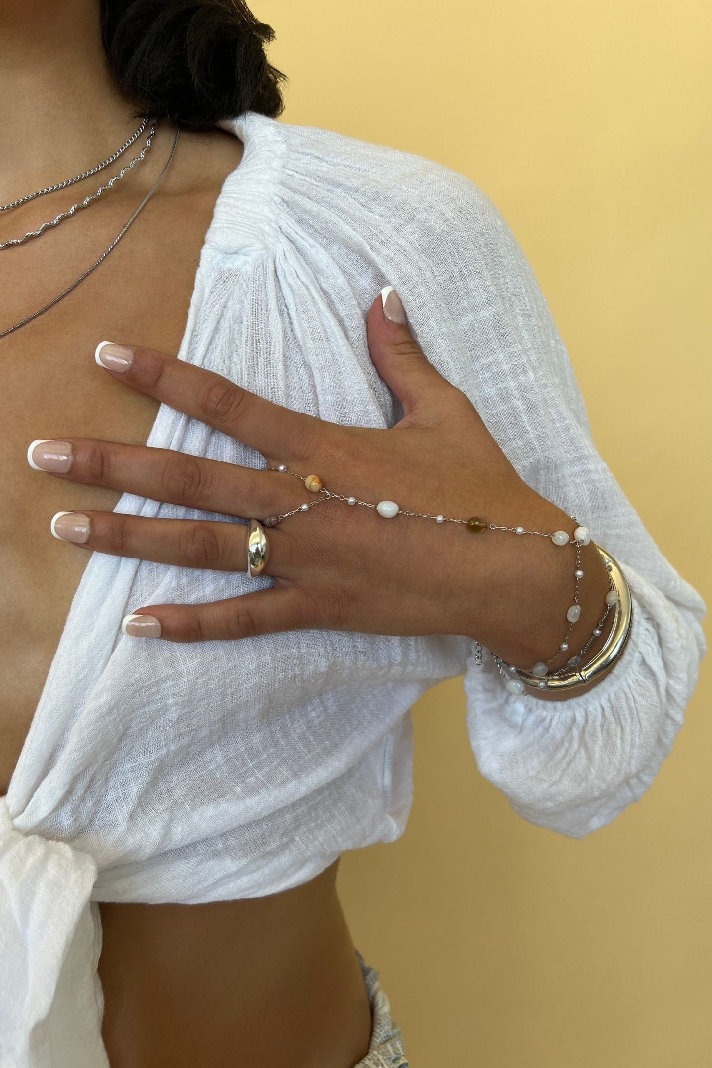 Murtal Hand Chain Bracelet