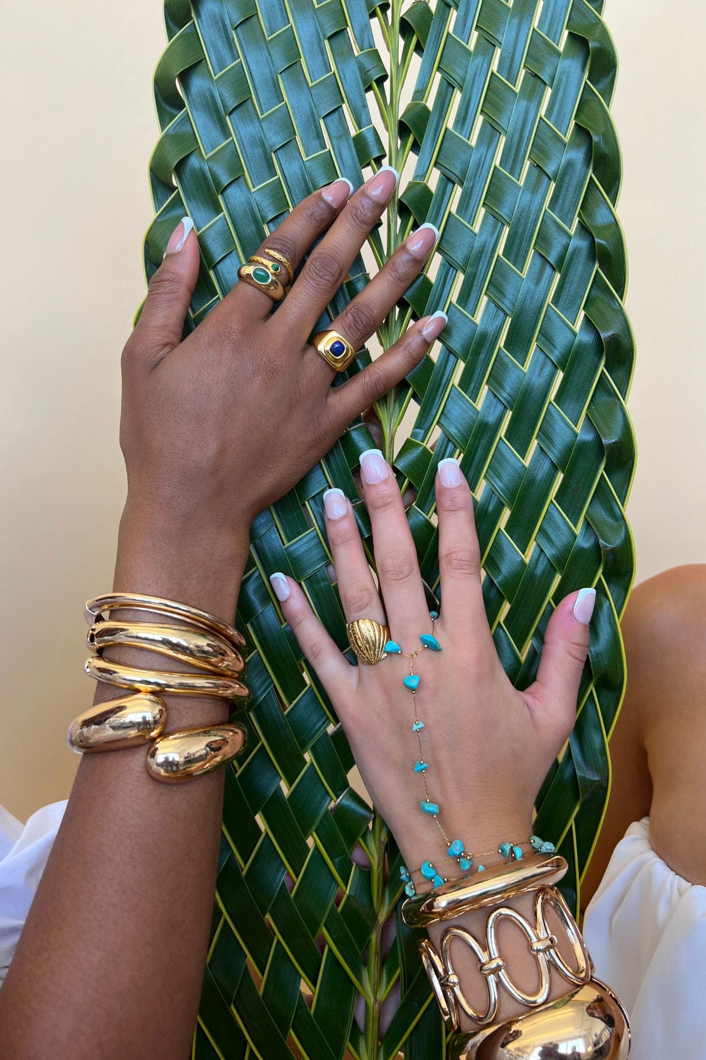 Murtal Hand Chain Bracelet