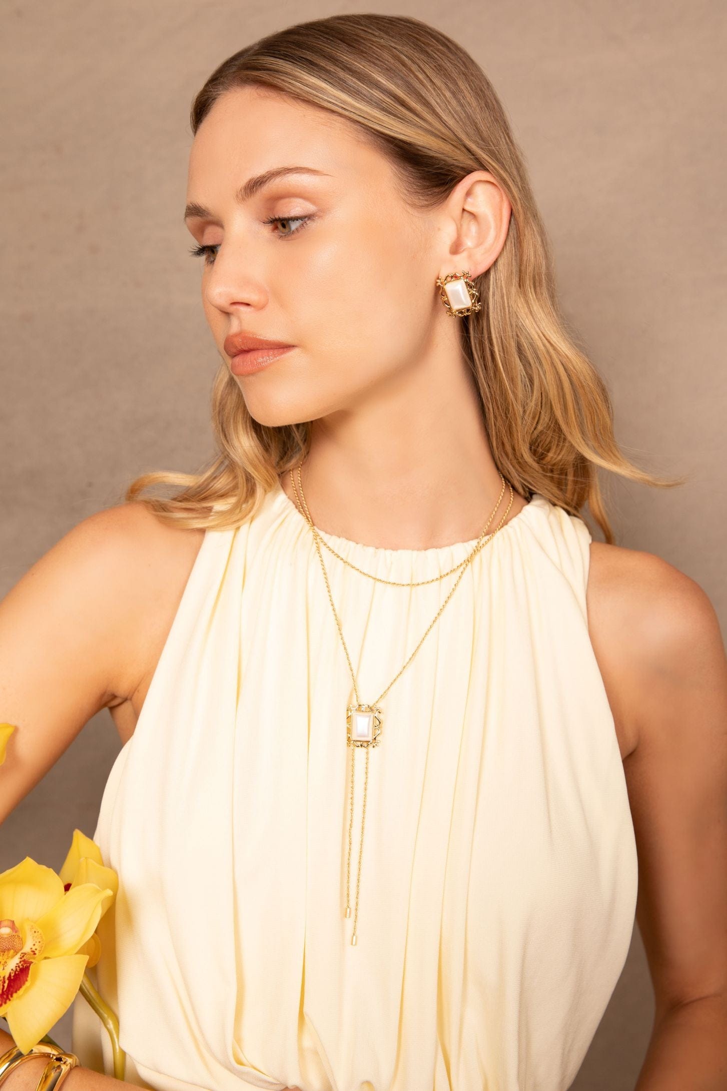 Viva Stud Earrings (L)