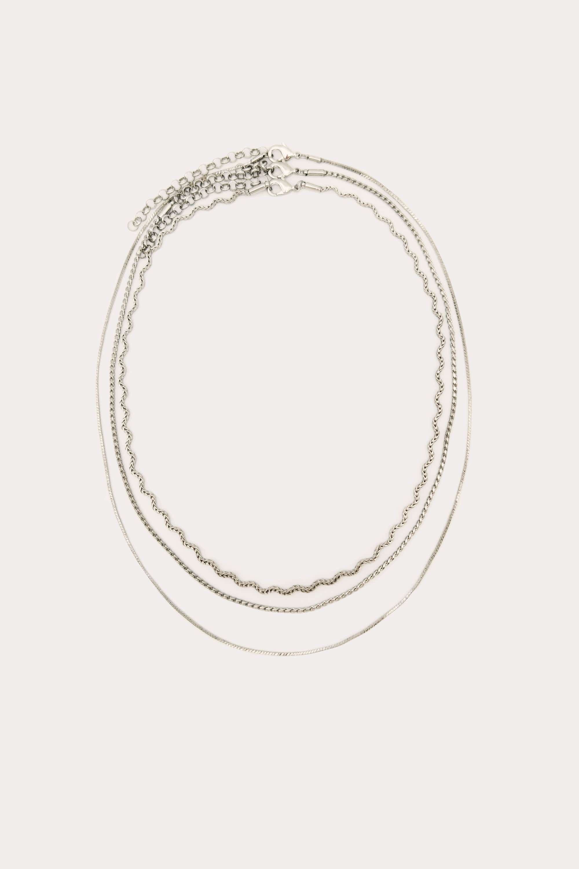 Melvoa Necklace