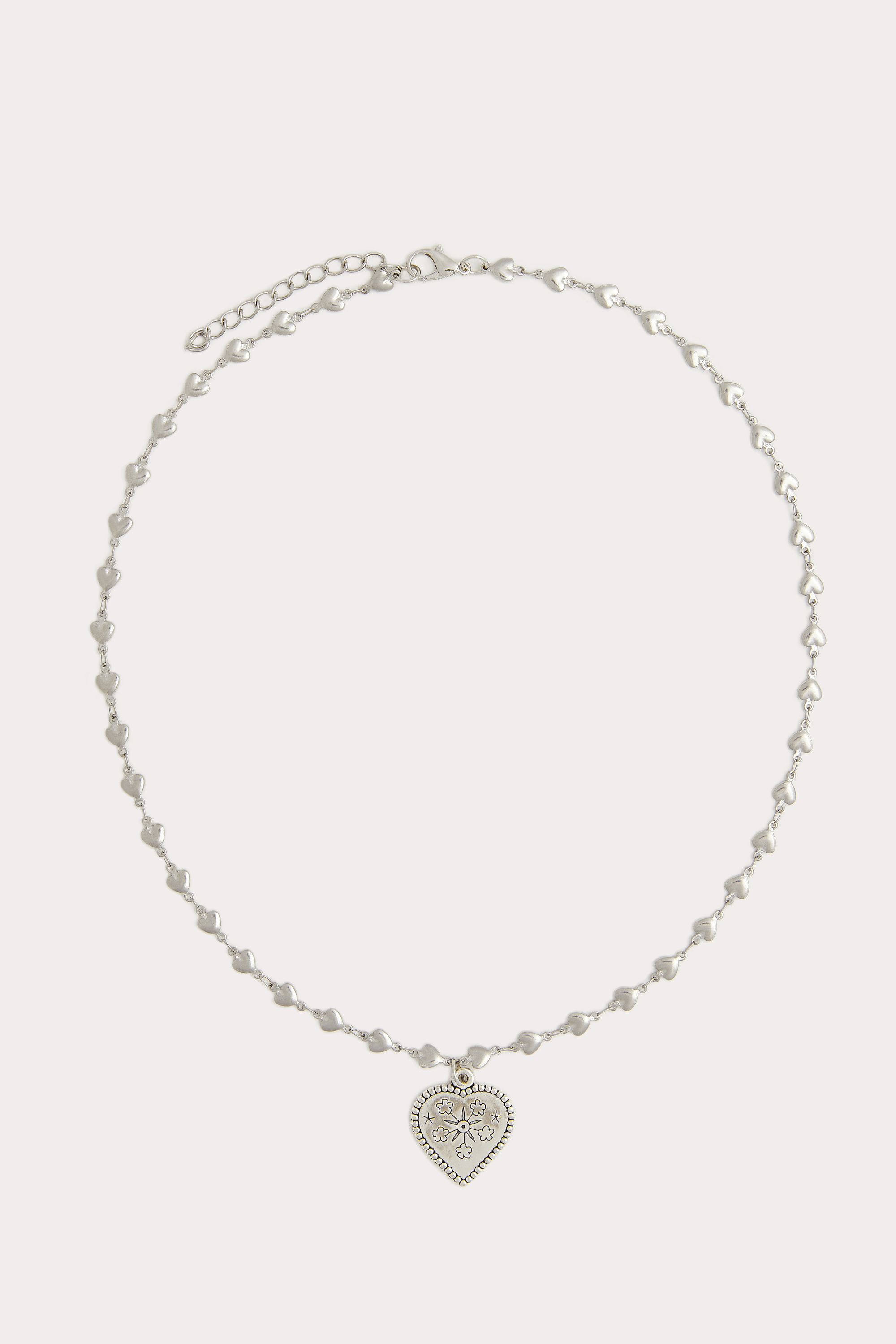 Lucy necklace.