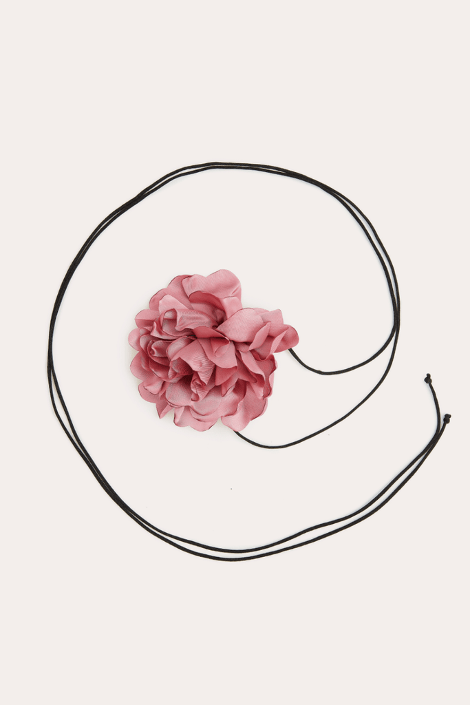 Rosa Flower Necklace